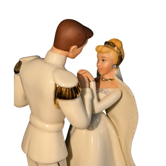 Lenox Disney Showcase Collection Cinderella Wedding Day Cake Topper Porcelain - Picture 2 of 16